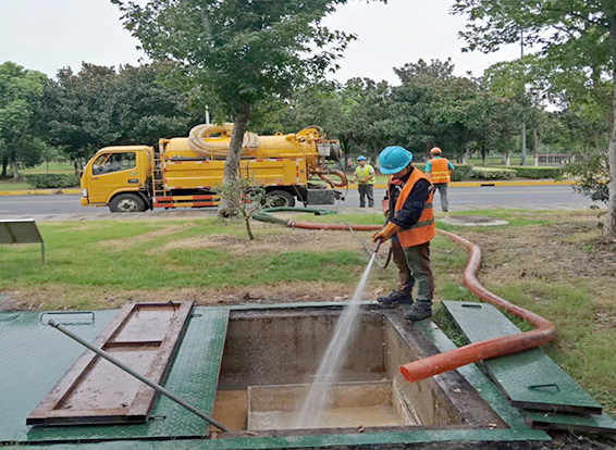 金台化油池清理